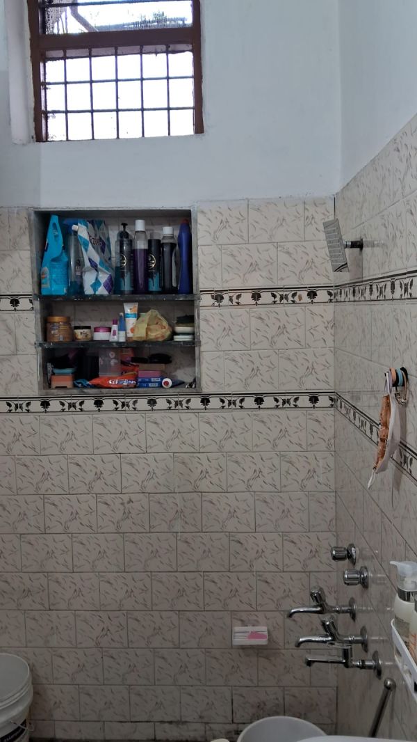 Tolet Care Property Image